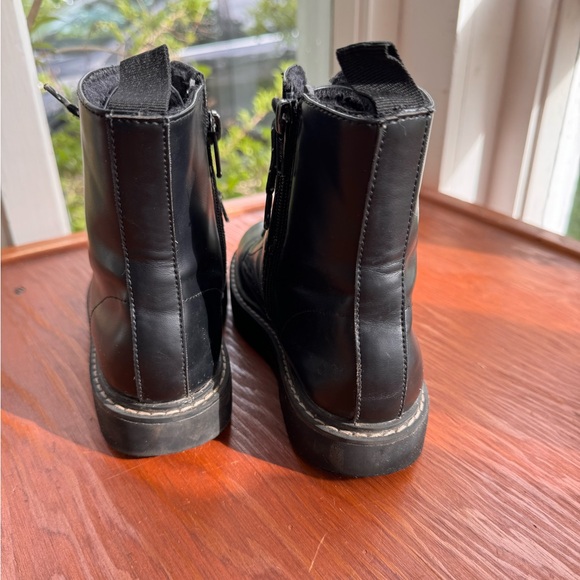 Kids fleece lined combat boots zip up H&M size 1 - Picture 4 of 8